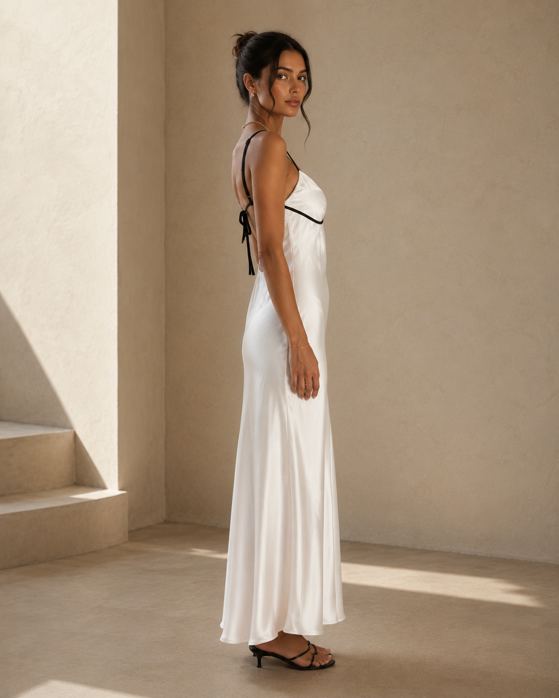 Élodie Satin Maxikleid