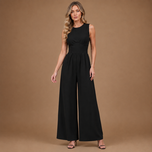 Klassischer Overall mit weitem Bein