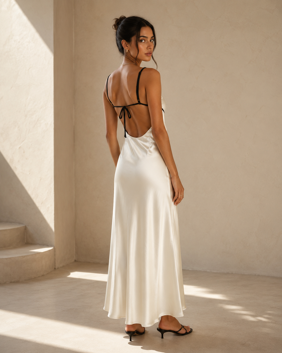 Élodie Satin Maxikleid