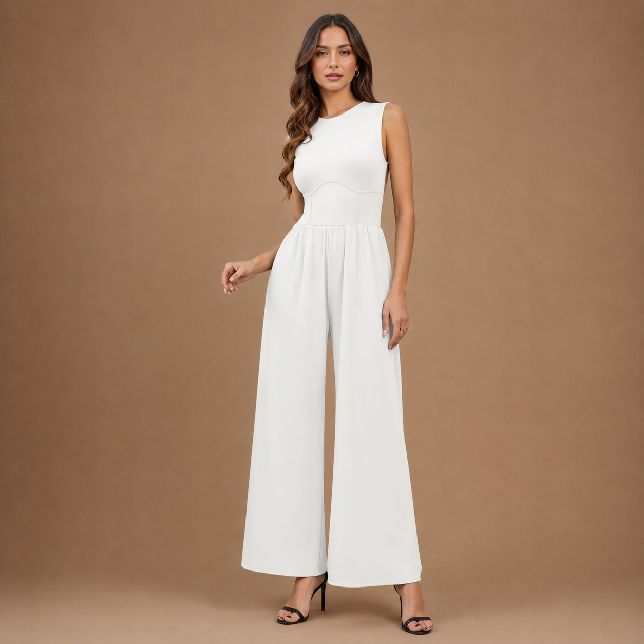 Klassischer Overall mit weitem Bein