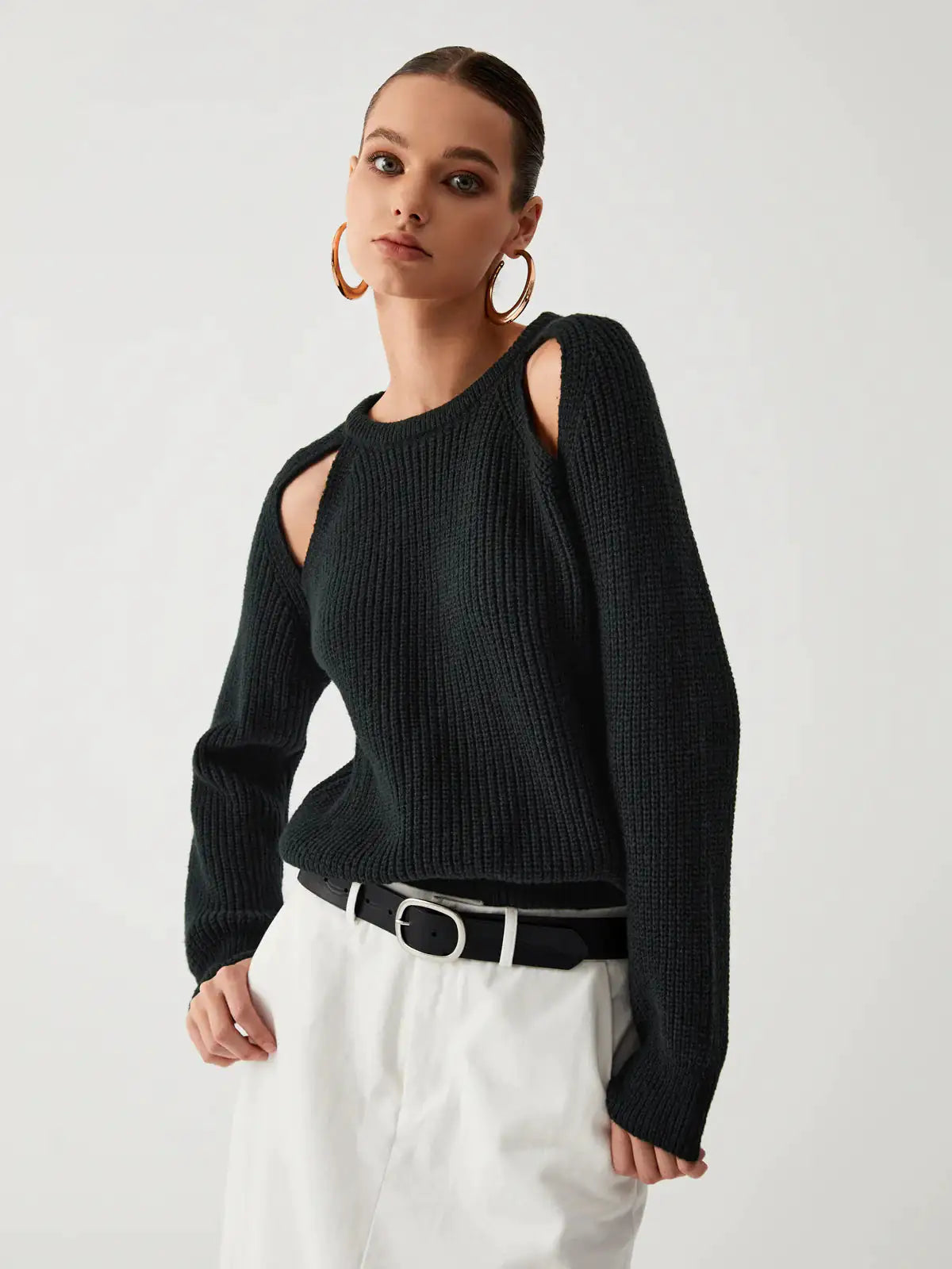 Pullover mit offener Schulter