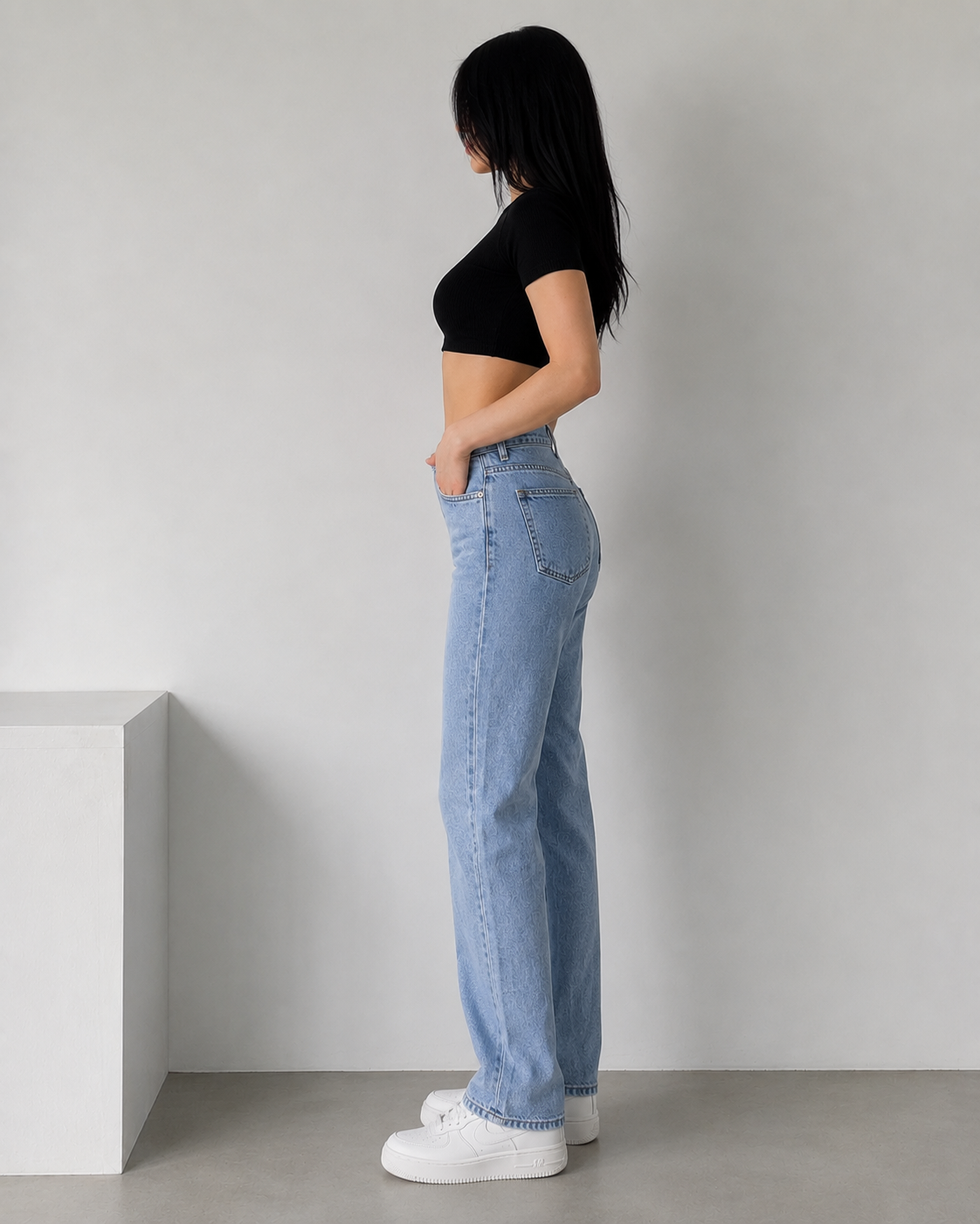 Amélie Straight-Leg Jeans
