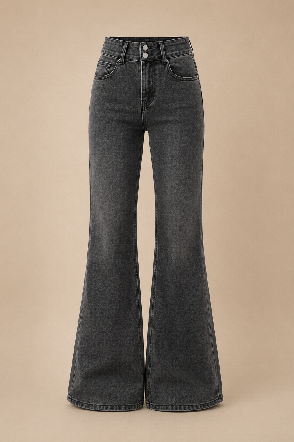 Jeans mit leicht ausgestelltem Bein